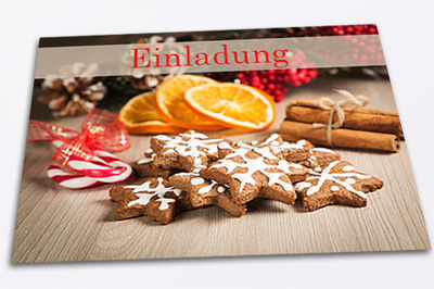 Einladungskarte mit weihnachtlichen Düften nach Gewürzen und Plätzchen