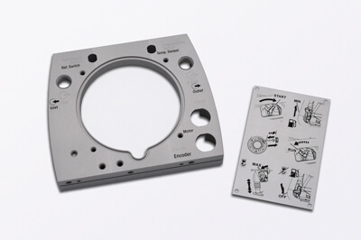 Robuste, bedruckte Schilder für den Einsatz in der Industrie
